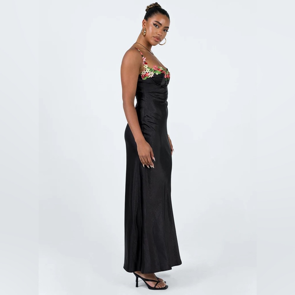 Princess Polly Dress - Picture 2 of 4